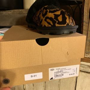 Ugg slippers cheetah